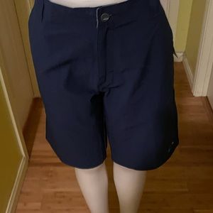 Men’s Oakley shorts NWT